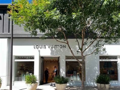 louis vuitton store in walnut creek|louis vuitton walnut creek mo.